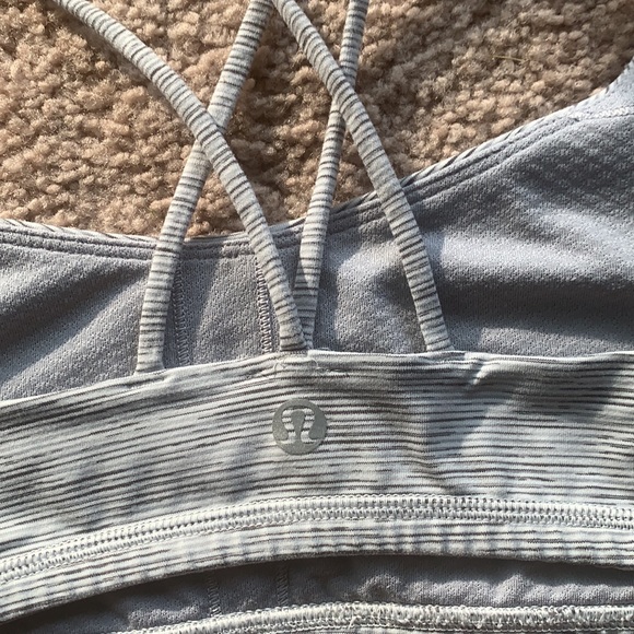 Lululemon Free to Be Sports Bra - Picture 3 of 3